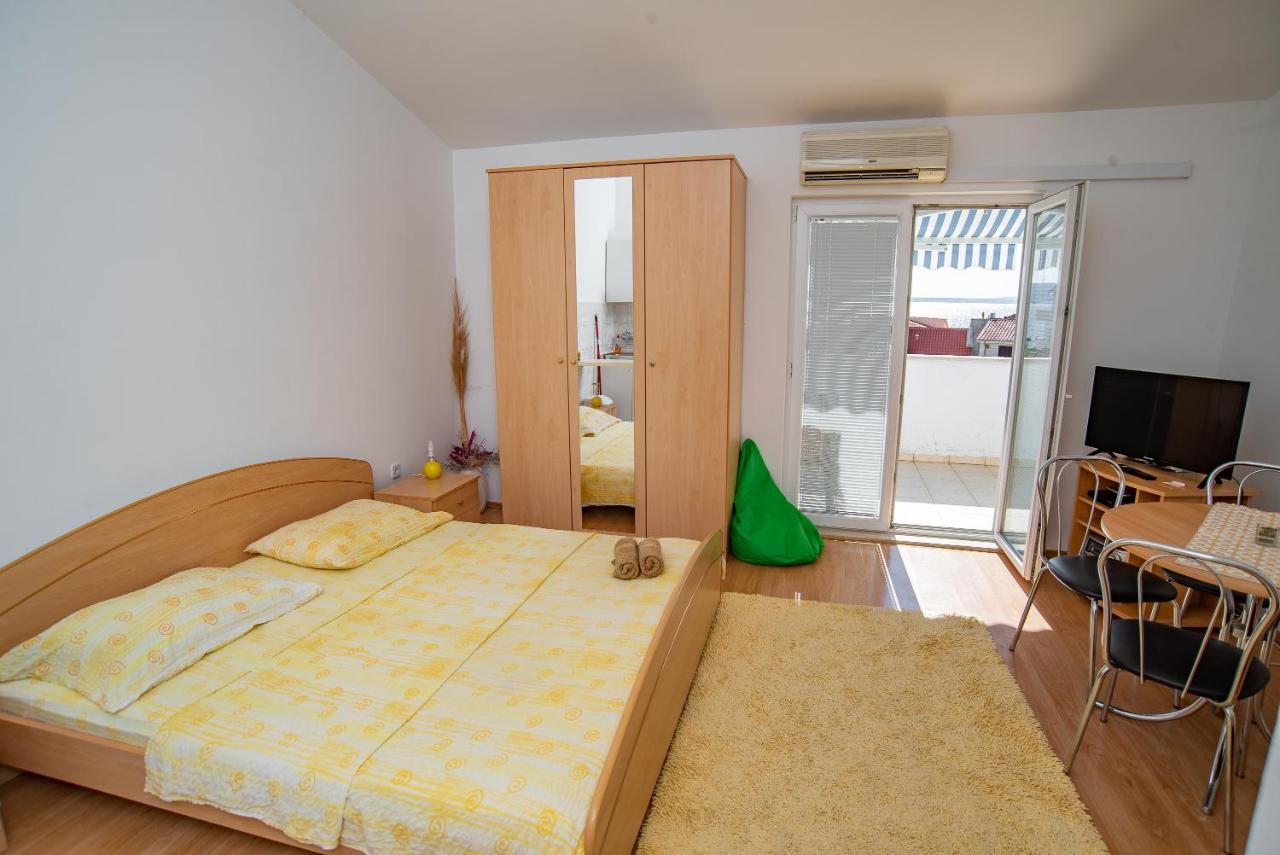 Apartments By The Sea Sumpetar, Omis - 2808 Exterior photo