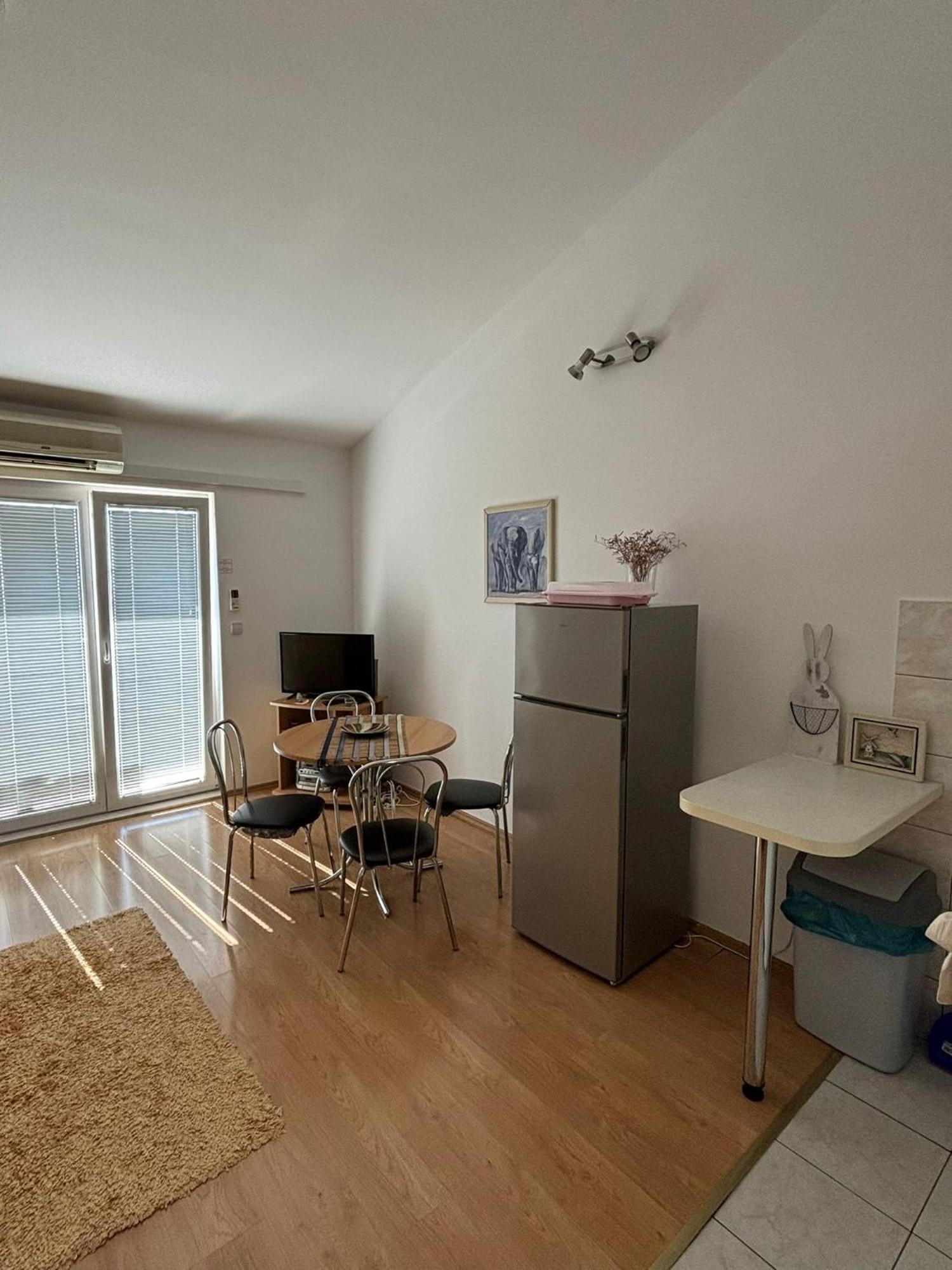 Apartments By The Sea Sumpetar, Omis - 2808 Exterior photo
